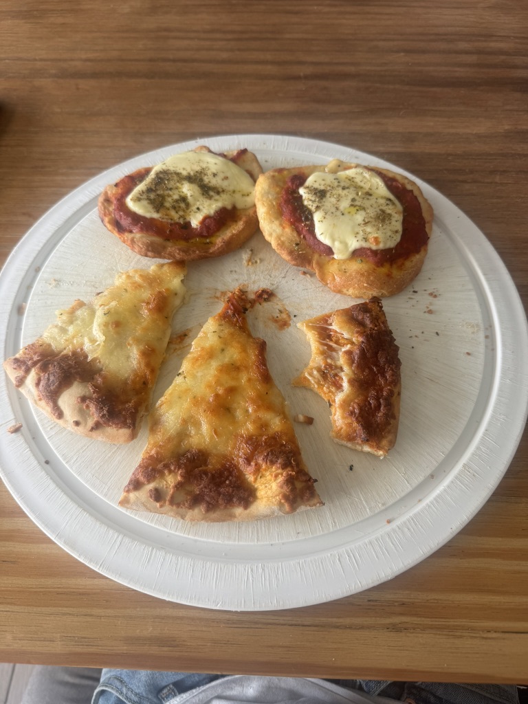 Almuerzo 17 de abril